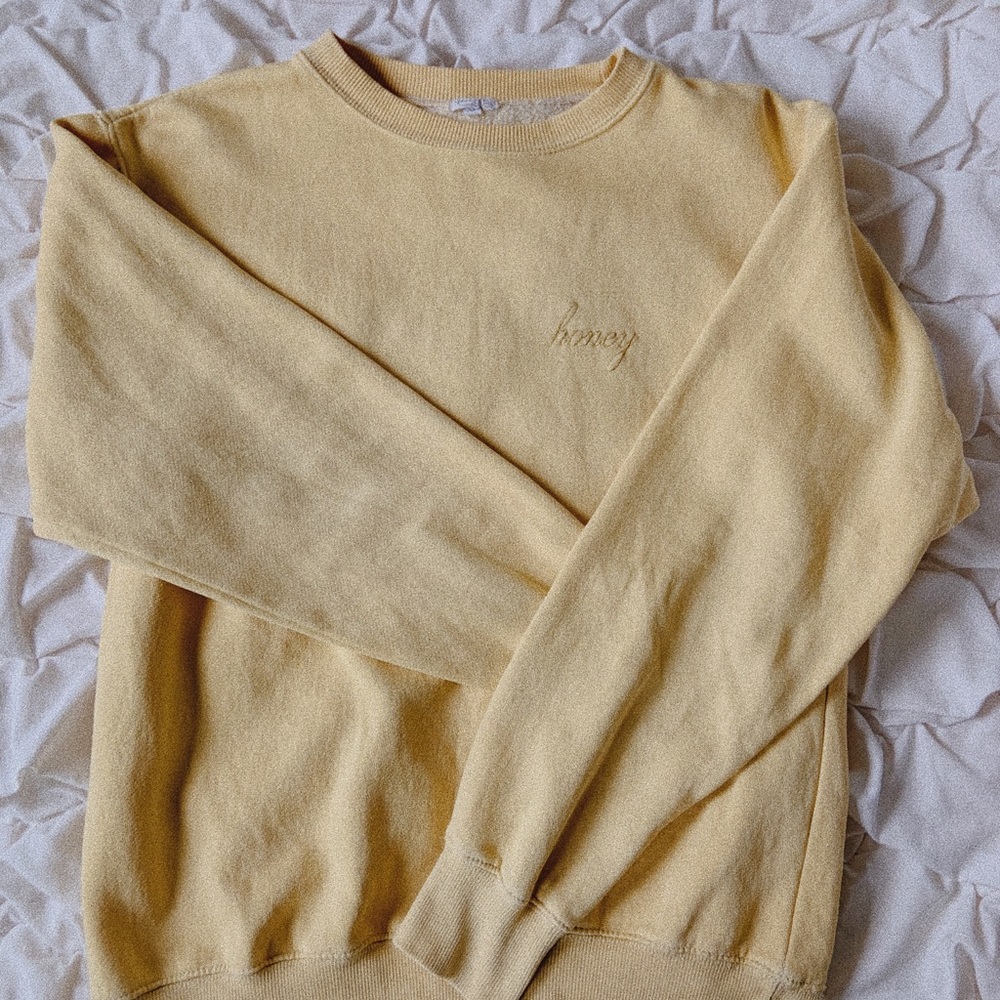 Brandy Melville honey sweater